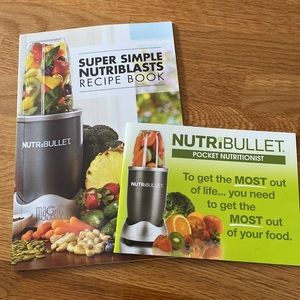 Lot of NutriBullet recipe book&nutrition guide